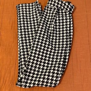Patterned pants